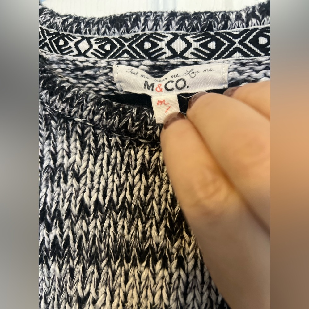 M&Co sweater size M - Picture 2 of 3
